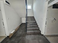 Eladó téglalakás, Mendén 79.9 M Ft, 4 szobás