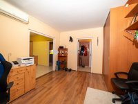 Eladó panellakás, IV. kerületben 74.999 M Ft, 3 szobás