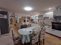 Eladó családi ház, Pusztaszabolcson 66.9 M Ft, 1+3 szobás