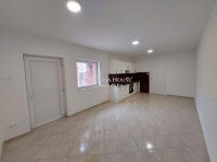 Eladó családi ház, Kecskeméten 85 M Ft, 8 szobás