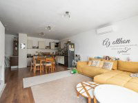 Eladó családi ház, Tatabányán 68 M Ft, 3 szobás