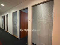 Eladó üzlethelyiség