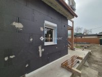 Eladó nyaraló, Balatonkenesén 95 M Ft, 6 szobás