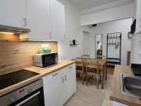 Kiadó téglalakás, albérlet, Pécsett 180 E Ft / hó, 2 szobás