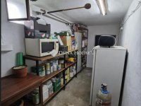 Eladó családi ház, Tápiószentmártonon 65 M Ft, 4 szobás