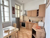 Kiadó téglalakás, albérlet, VI. kerületben, Paulay Ede utcában