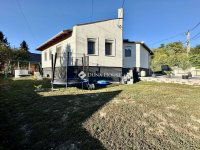 Eladó családi ház, Pécsett 115 M Ft, 4 szobás