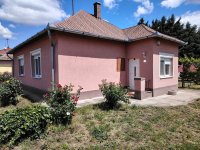 Eladó családi ház, Tiszafüreden 43 M Ft, 4 szobás