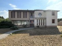 Eladó családi ház, Kecskeméten 385 M Ft, 4 szobás