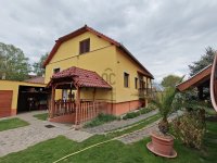 Eladó családi ház, Cegléden 95 M Ft, 3 szobás