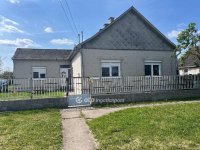 Eladó családi ház, Földesen 31.99 M Ft, 3 szobás