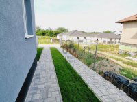 Eladó családi ház, Kerepesen 139.9 M Ft, 5 szobás