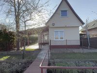 Eladó nyaraló, Szigetbecsén 89.9 M Ft, 2 szobás