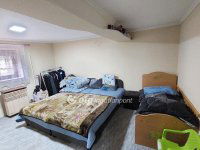 Eladó családi ház, Kisújszálláson 15 M Ft, 2 szobás