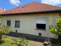 Eladó családi ház, Gödöllőn 89 M Ft, 3 szobás