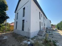 Eladó téglalakás, Balatonföldváron 89.99 M Ft, 3 szobás