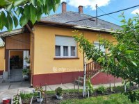 Eladó családi ház, Nagyfügeden 22.5 M Ft, 2 szobás