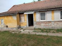 Eladó családi ház, Farmoson 19.4 M Ft, 2 szobás