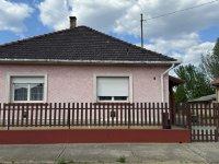 Eladó családi ház, Kakucson 48 M Ft, 2 szobás