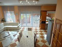 Eladó családi ház, Halásztelken 129.9 M Ft, 7 szobás