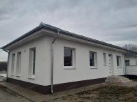 Eladó családi ház, Helvécián 105 M Ft, 4 szobás