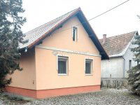 Eladó családi ház, Kecskeméten 99.9 M Ft, 4 szobás