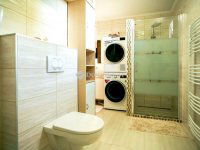 Eladó családi ház, Siófokon 157 M Ft, 7 szobás