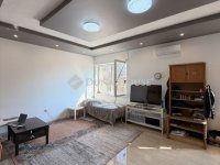 Eladó családi ház, Vecsésen 185 M Ft, 9 szobás