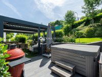 Eladó téglalakás, XII. kerületben 390 M Ft, 4 szobás