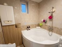 Eladó családi ház, Esztergomban 85 M Ft, 3+1 szobás