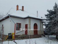 Eladó családi ház, Dévaványán 18 M Ft, 2 szobás