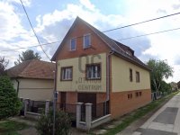 Eladó családi ház, Vácszentlászlón 72.99 M Ft, 7 szobás