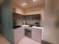 Eladó téglalakás, V. kerületben 95 M Ft, 1 szobás