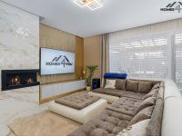 Eladó családi ház, Szekszárdon 98.7 M Ft, 4 szobás