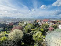 Eladó családi ház, Egerben 150 M Ft, 9 szobás