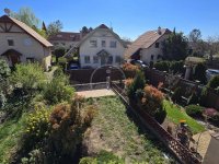 Kiadó sorház, albérlet, Csömörön, Hunyadi János utcában