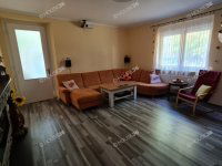 Eladó családi ház, Kecskeméten 89.9 M Ft, 5 szobás