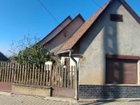 Eladó családi ház, Siklóson 8.5 M Ft, 2 szobás