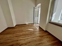 Eladó iroda, Pécsett 32.9 M Ft, 1 szobás / költözzbe.hu