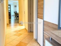 Eladó téglalakás, Siófokon 105.8 M Ft, 2 szobás