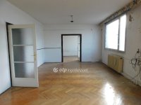 Eladó téglalakás, Pécsett 59.8 M Ft, 3 szobás