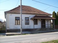 Eladó családi ház, Bodrogolasziban 24.9 M Ft, 3 szobás