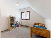 Eladó családi ház, XVIII. kerületben 164.99 M Ft, 5 szobás