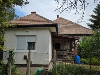 Eladó családi ház, Adonyban 48.5 M Ft, 3 szobás