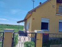 Eladó családi ház, Körösladányban 5.85 M Ft, 2+1 szobás
