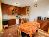 Eladó panellakás, Pécsett 62.9 M Ft, 3+1 szobás