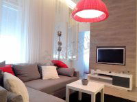 Kiadó téglalakás, albérlet, V. kerületben, Petőfi Sándor utcában