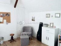 Eladó családi ház, Helvécián 89.9 M Ft, 5 szobás