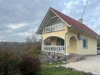 Eladó családi ház, Cserszegtomajon 64.9 M Ft, 3 szobás