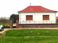 Eladó családi ház, Vönöckön 54.5 M Ft, 3 szobás